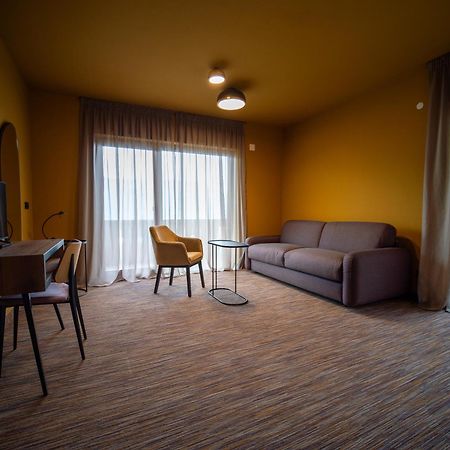 Hotel Buchholz Salorno Esterno foto