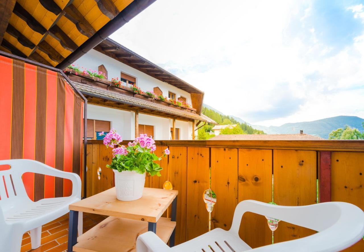 Hotel Buchholz Salorno Esterno foto