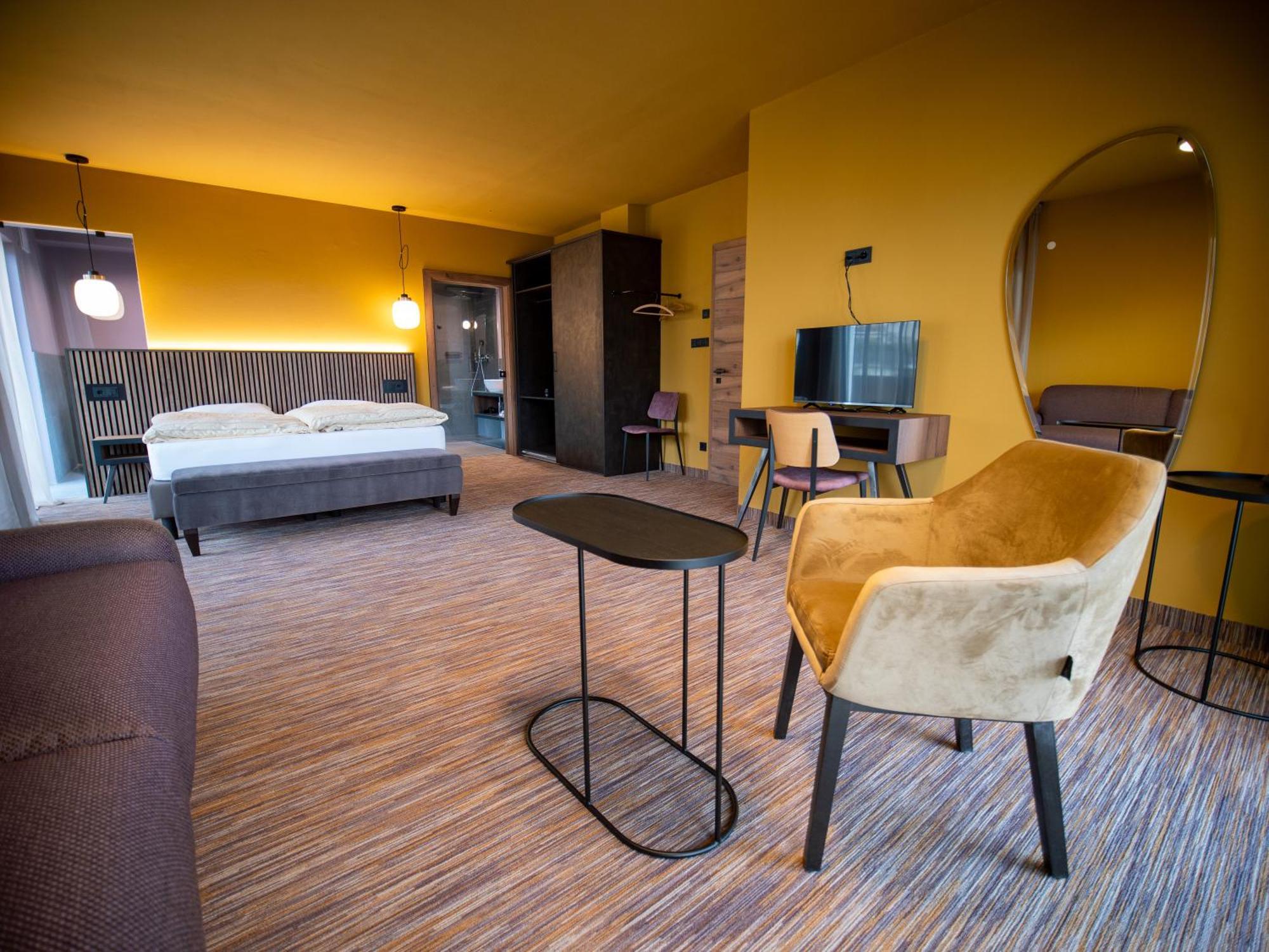 Hotel Buchholz Salorno Esterno foto