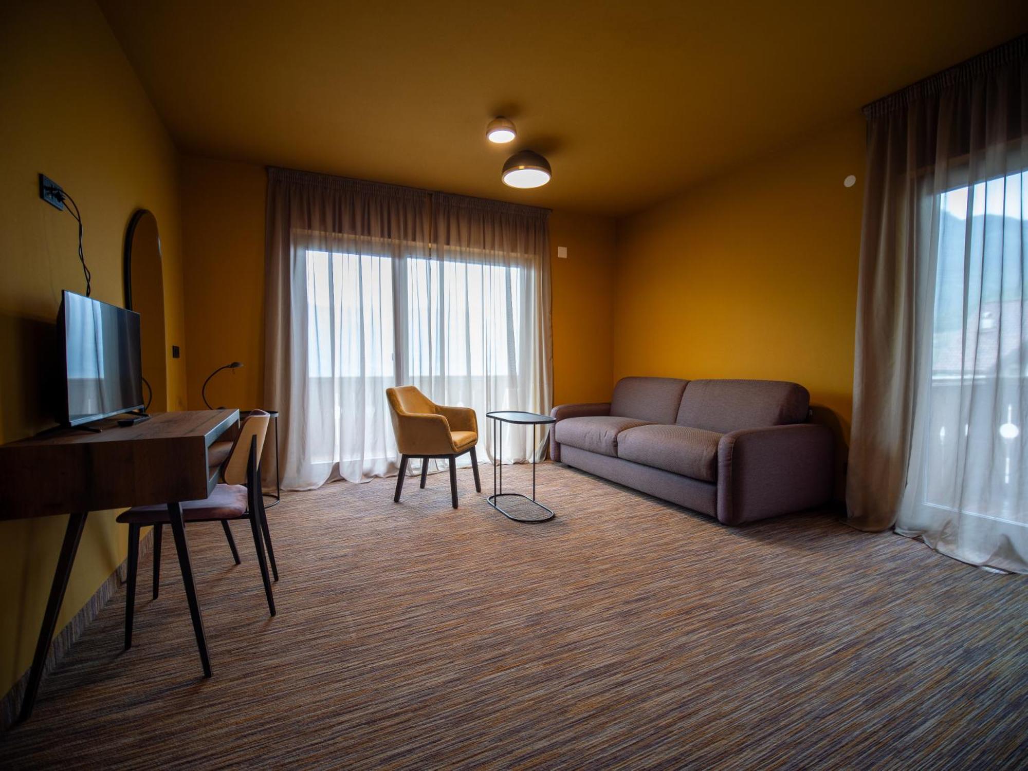 Hotel Buchholz Salorno Esterno foto